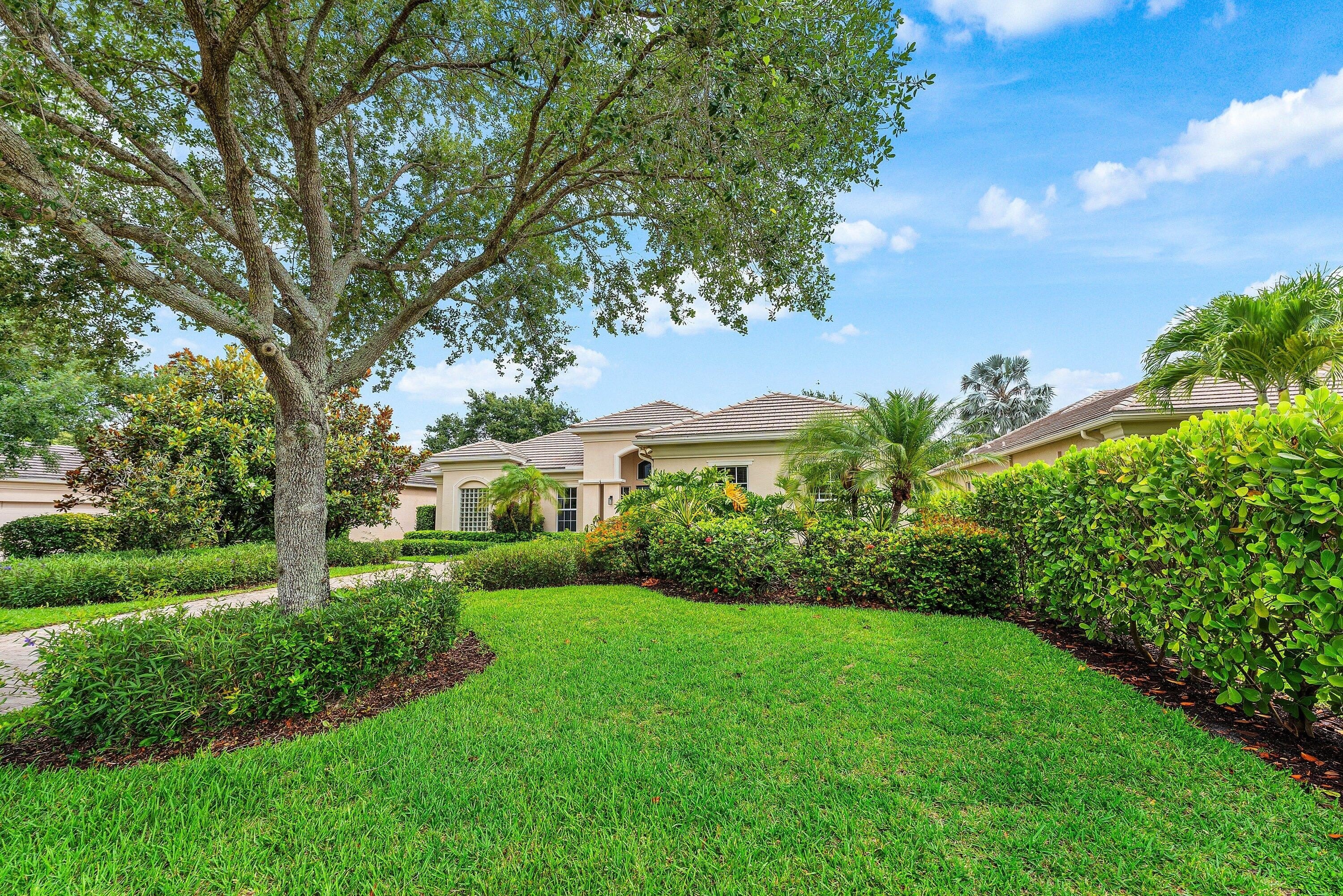 2068 Wightman Drive – photo 2