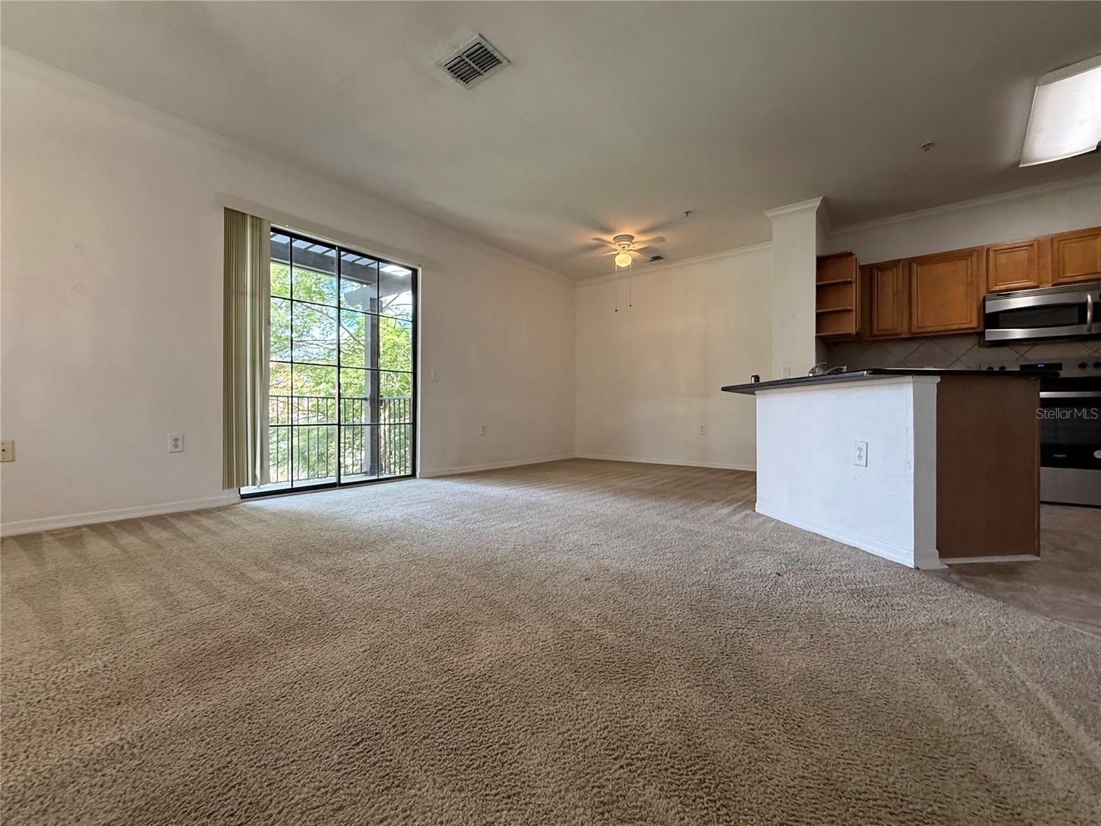 6121 METROWEST Boulevard – photo 5