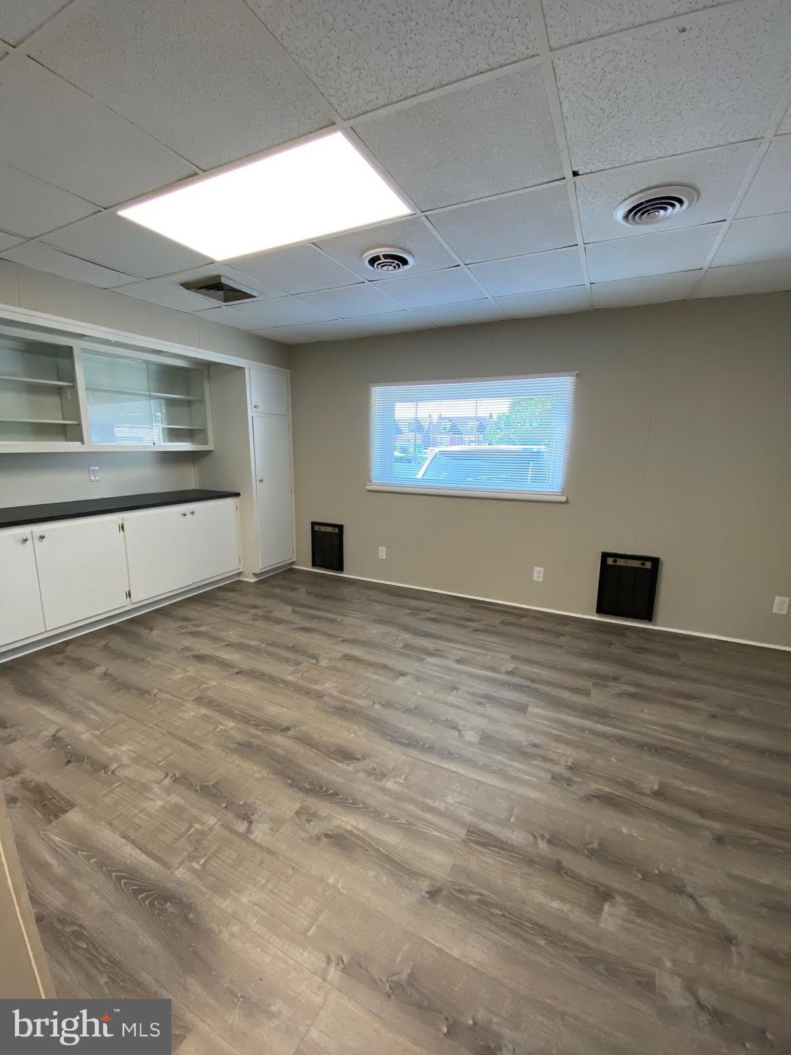 762 E HIGH Street – photo 2