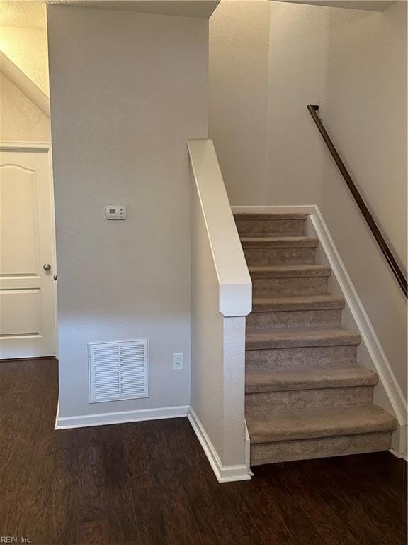 4976 Almandine Avenue – photo 5