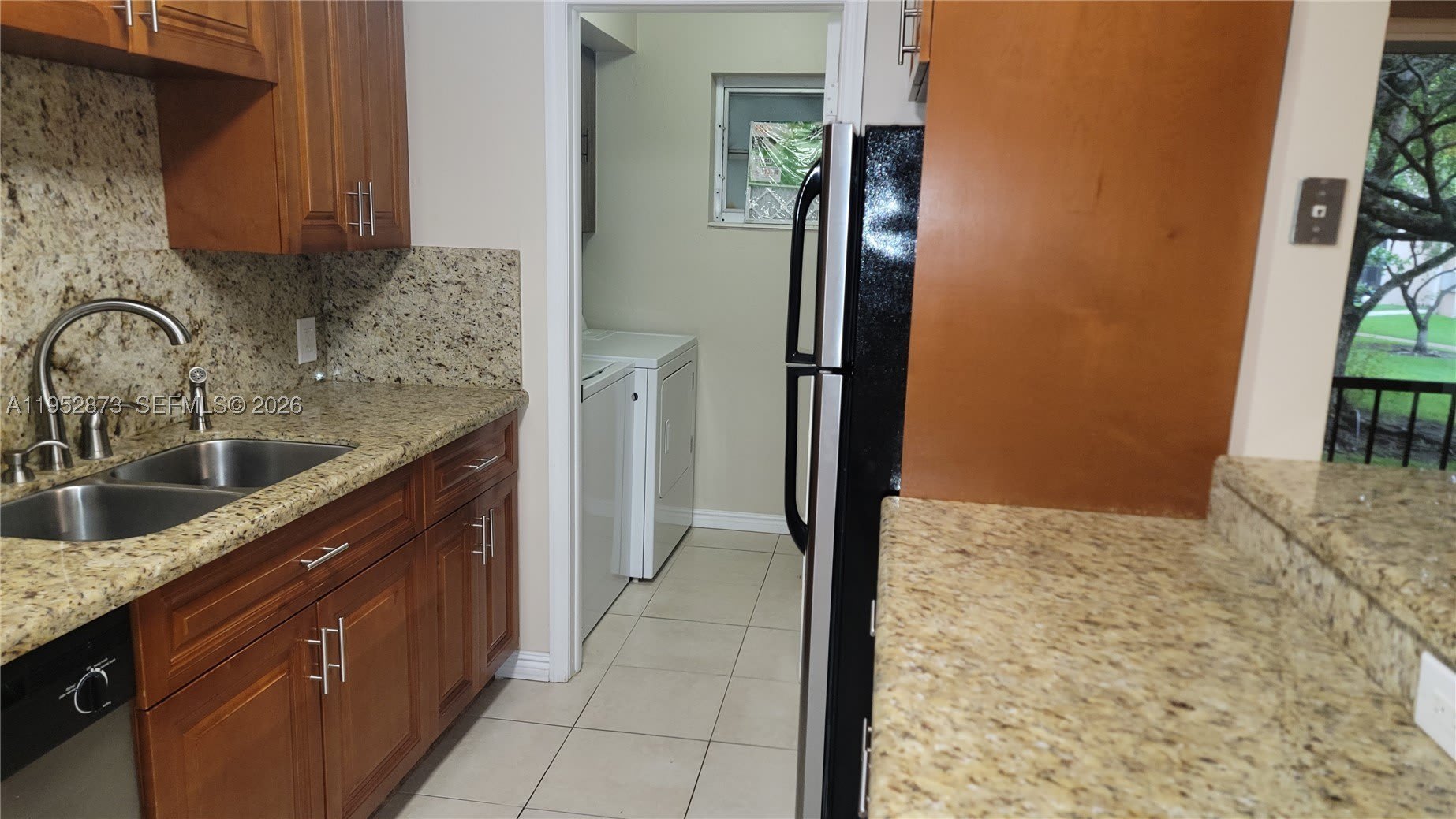 8401 SW 107th Ave – photo 5