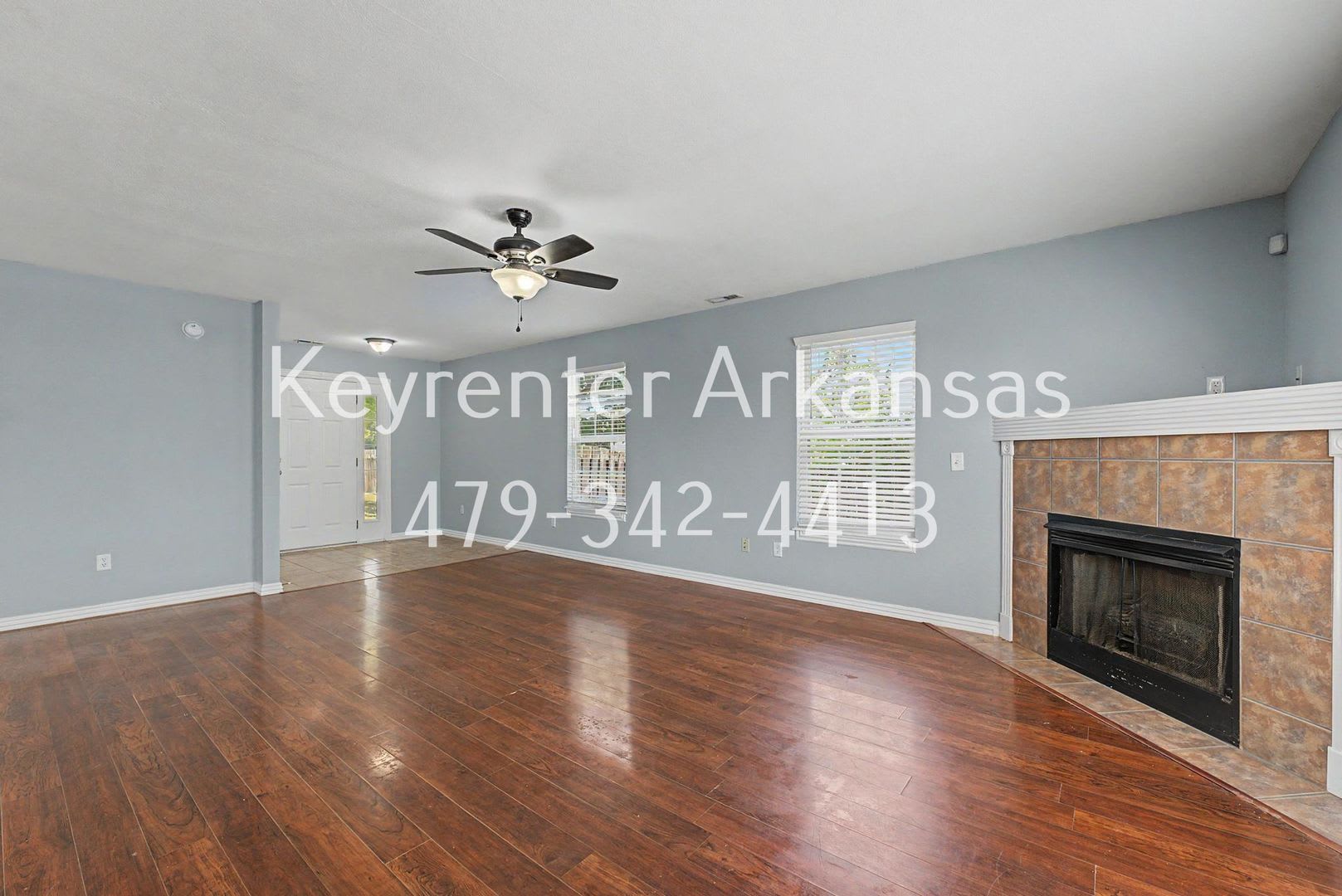 Bright & Spacious 3-Bedroom Bentonville Home – photo 5