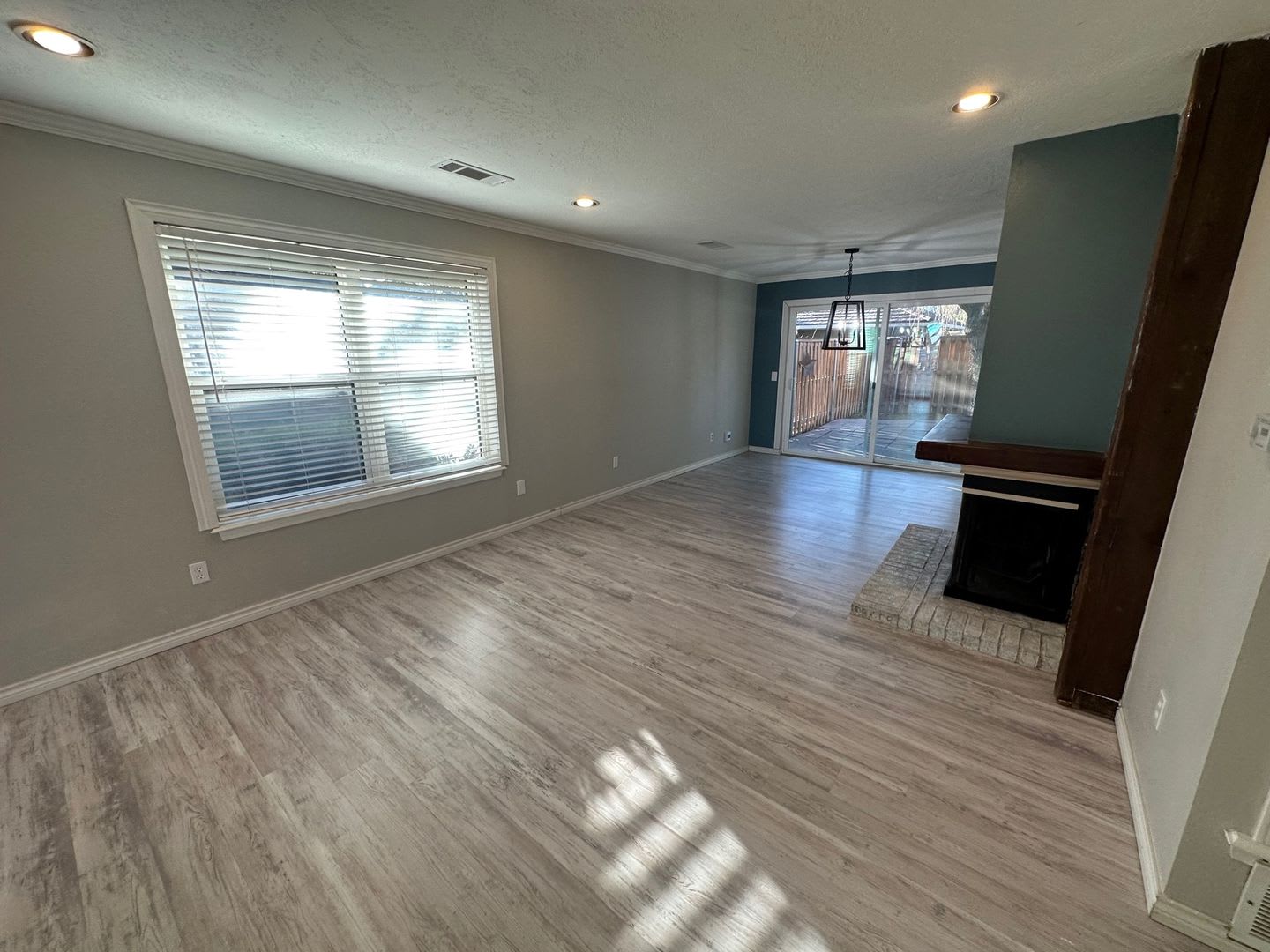 3000 Fleetwood Dr – photo 5