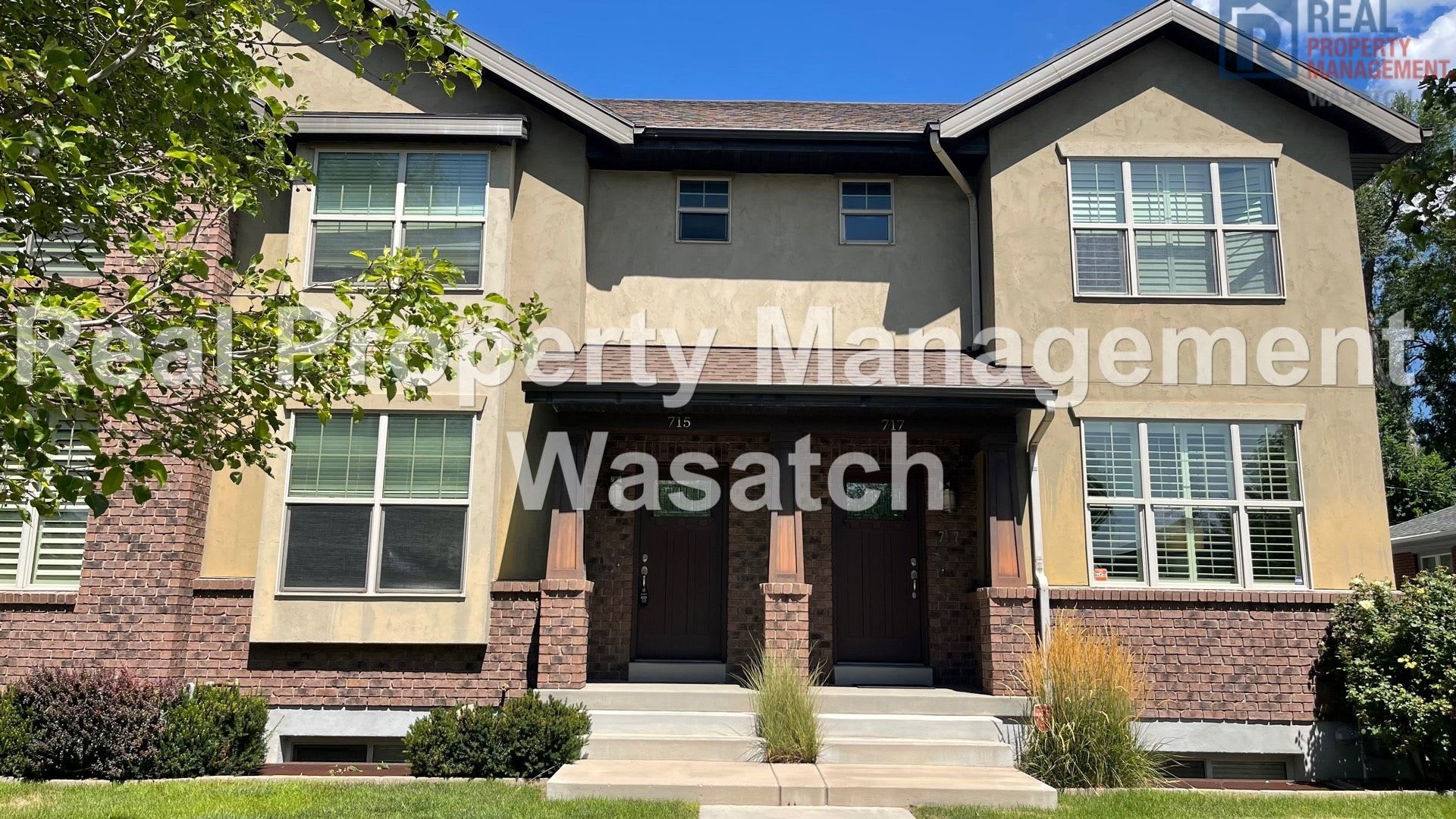 Beautiful 3 bedroom, 3 bathroom Townhome across from Liberty Park in Salt Lake City Utah!! – photo 1