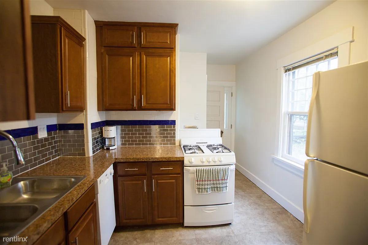 910 Dewey – photo 3