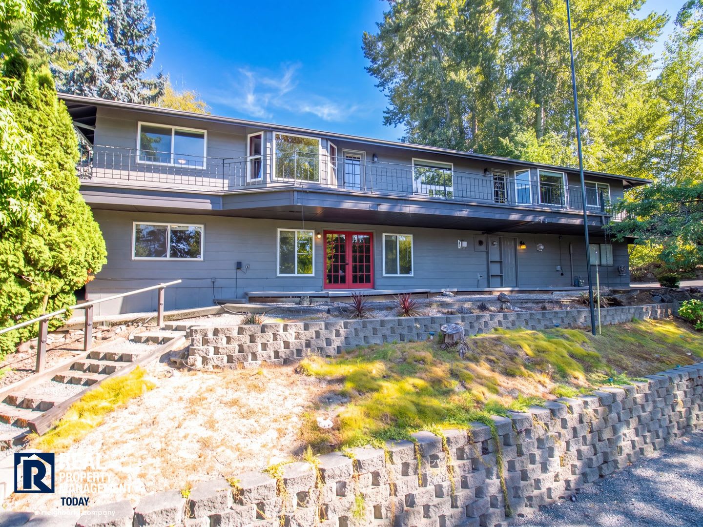 Rare 4-Bedroom Puyallup Home with Full Lower-Level Suite, Updated Kitchen & Balcony! – photo 1