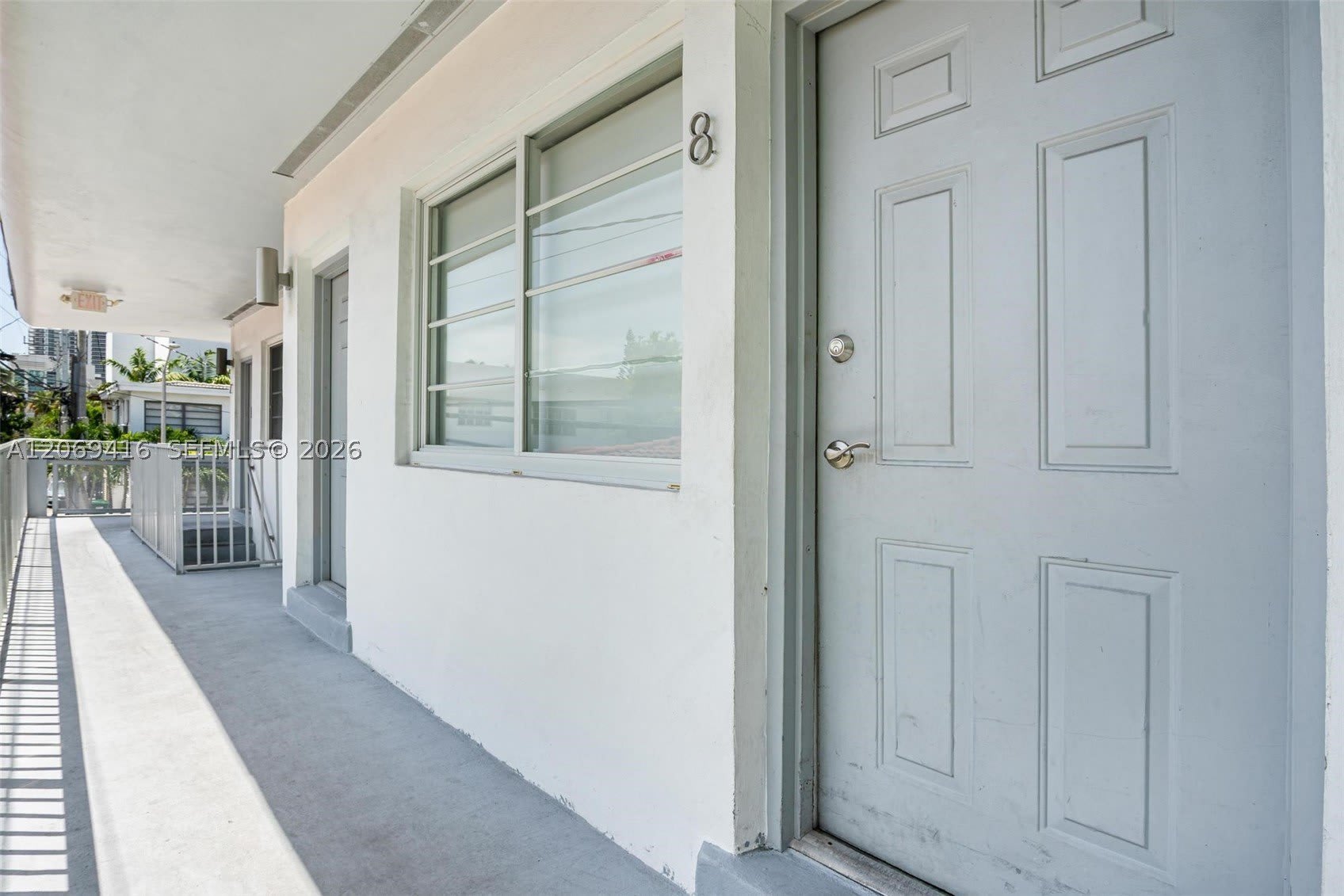 1135 8Th St – photo 2