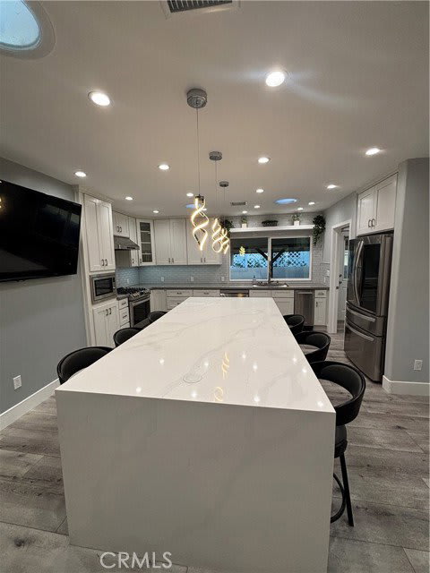 6250 Aura Avenue – photo 5