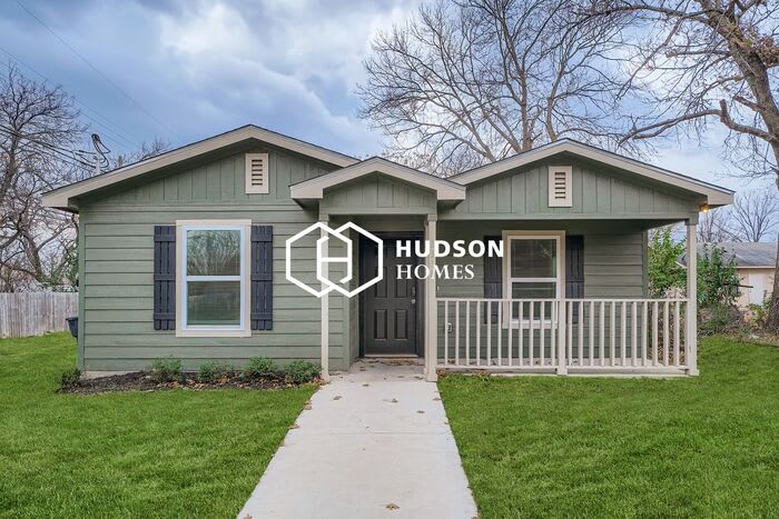 2318 North 15th A Street – photo 1