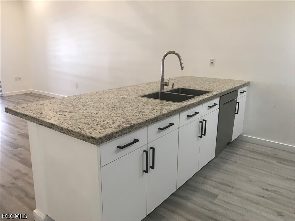 1706 NW 5th Street – photo 4