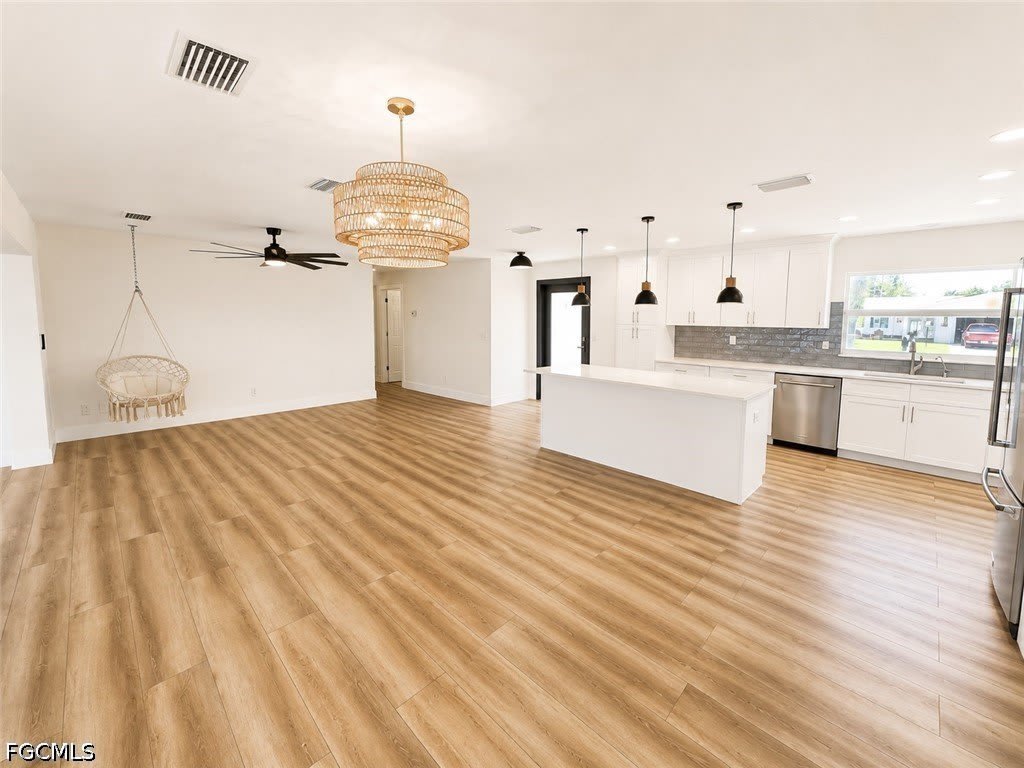 2835 SE 18th Avenue – photo 4
