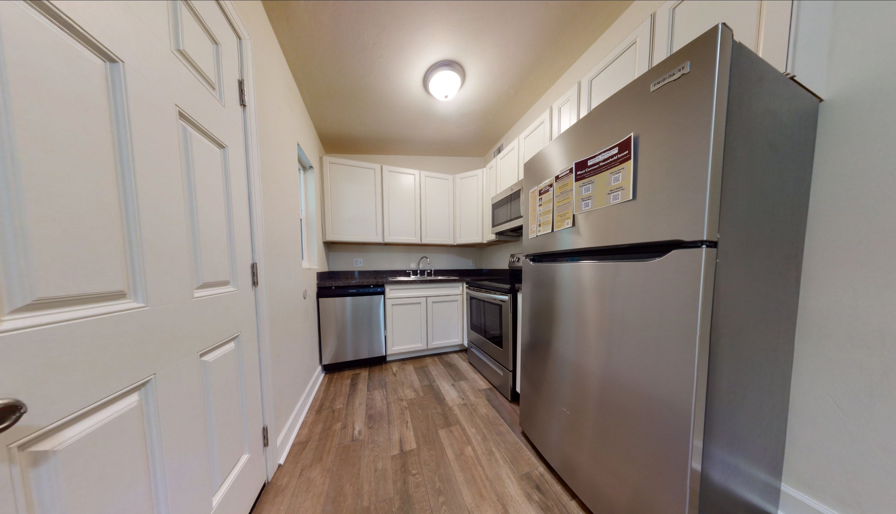 1694 Sharkey Street – photo 3