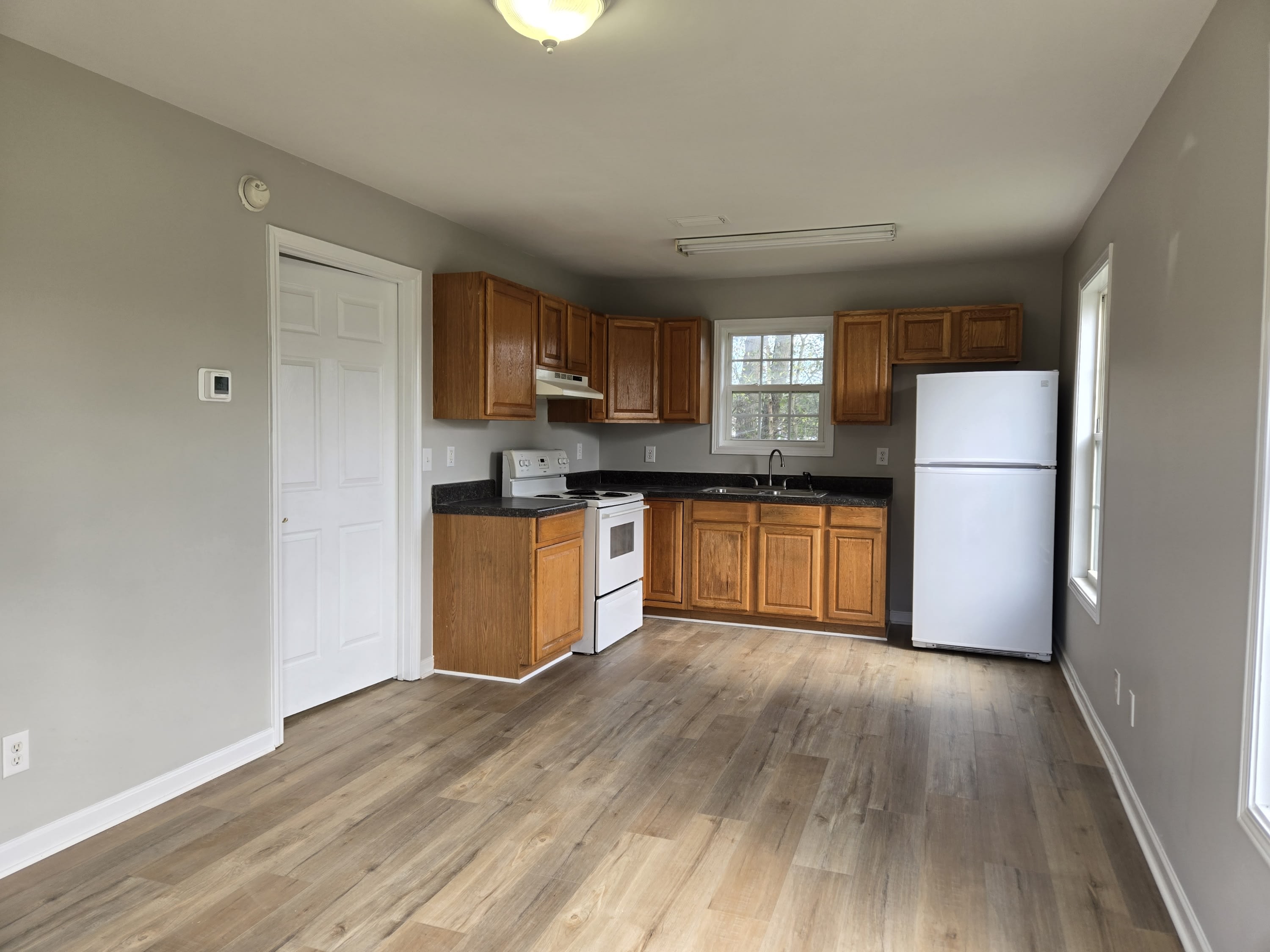 228 Villa Court – photo 2