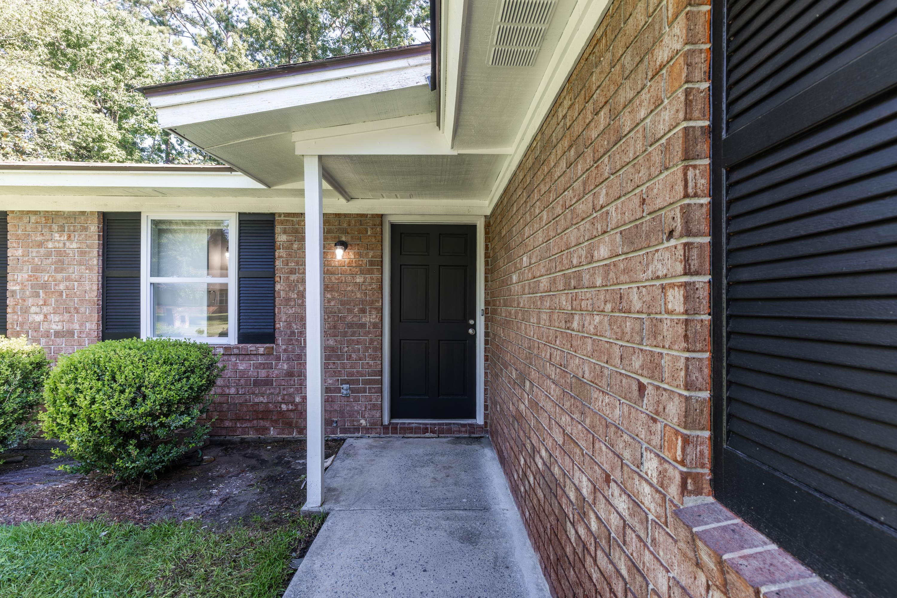 504 Heritage Dr – photo 4