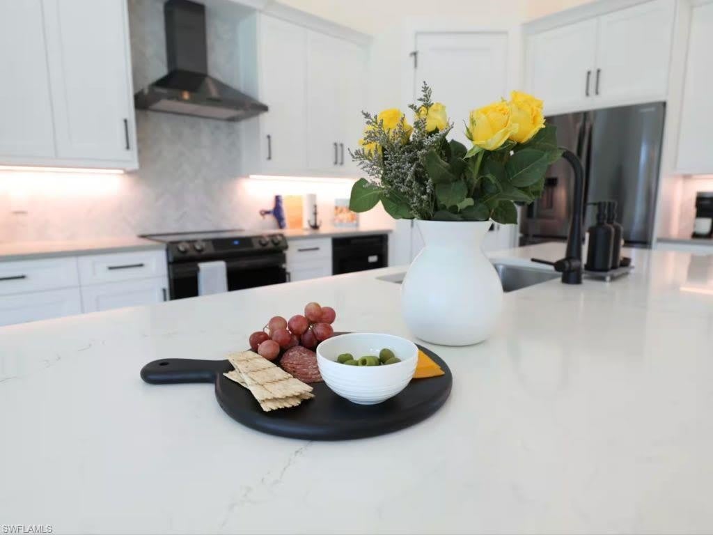 138 Greenbrier St – photo 3