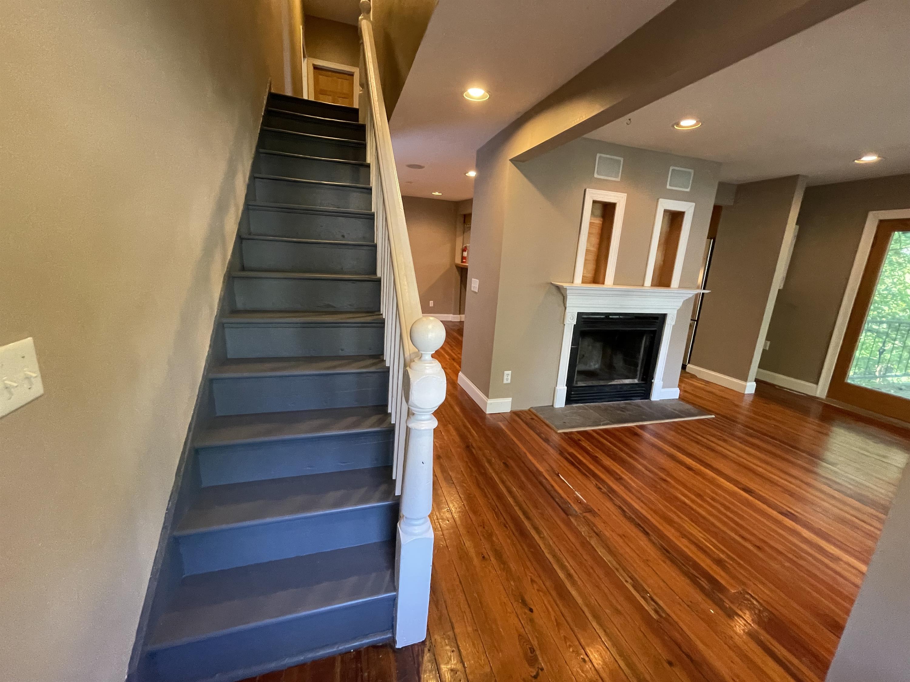 1203 West Johnson Street – photo 4