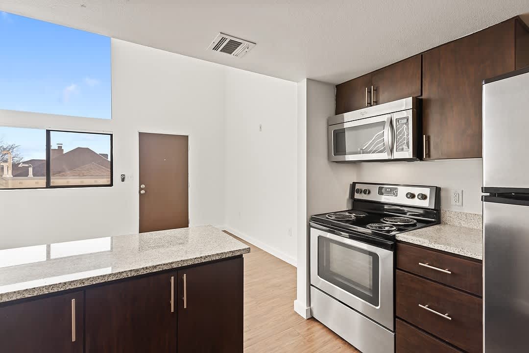 Emerson Lofts – photo 4