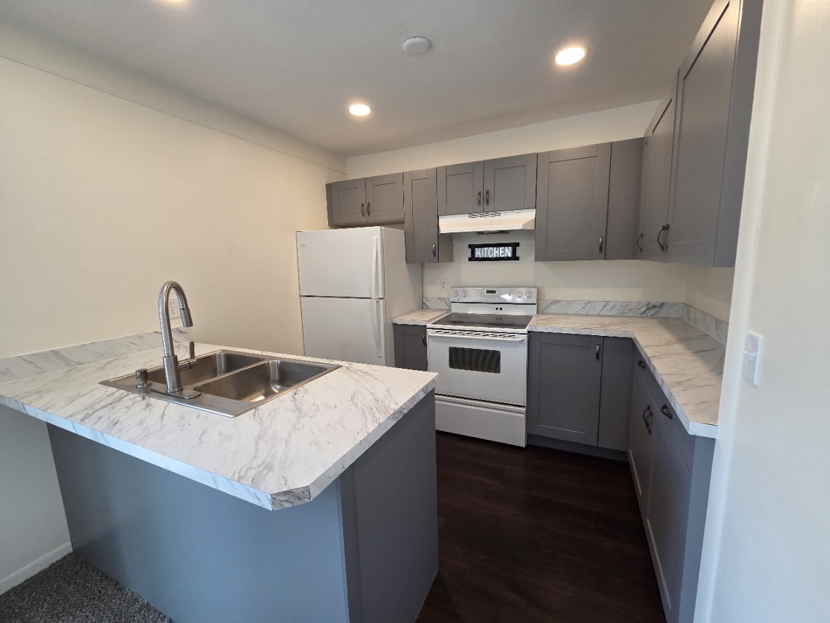 11975 Hall Road – photo 4