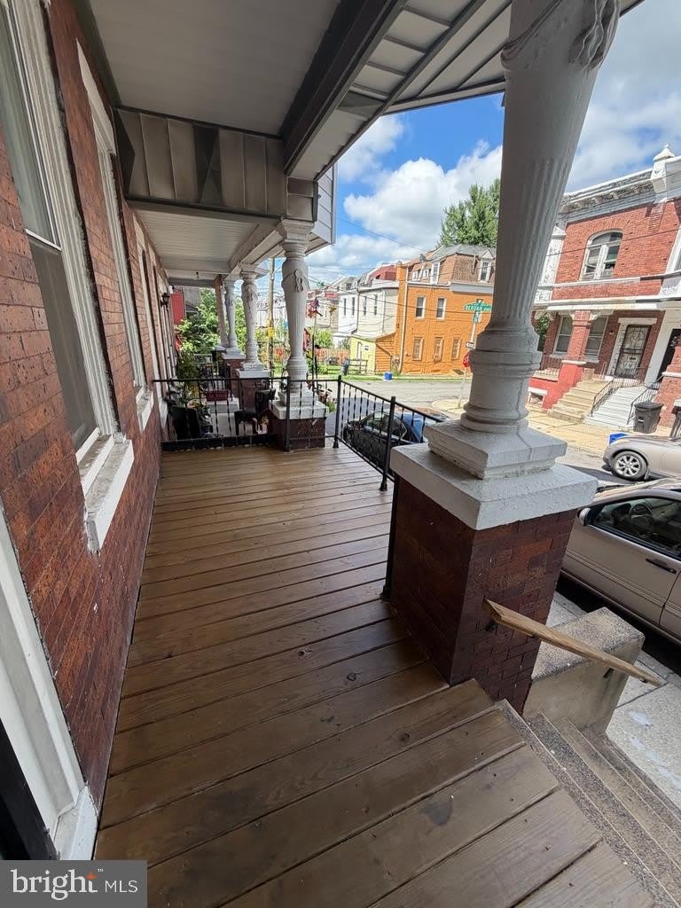 64 W SHARPNACK ST – photo 3