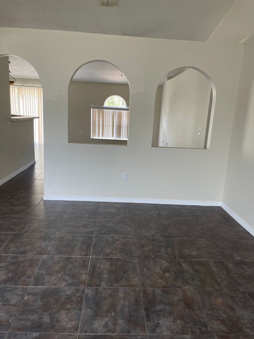 4 Bedroom, 2 Bathroom, 2 Car Garage Home. Move-in Ready – photo 3
