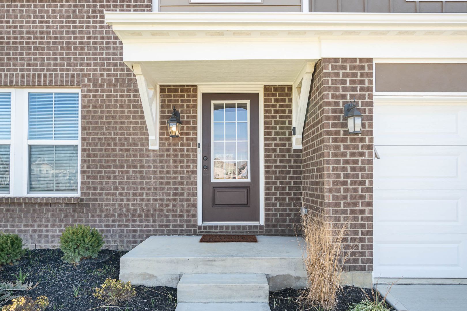 Brand new and fully furnished corporate executive home – photo 2