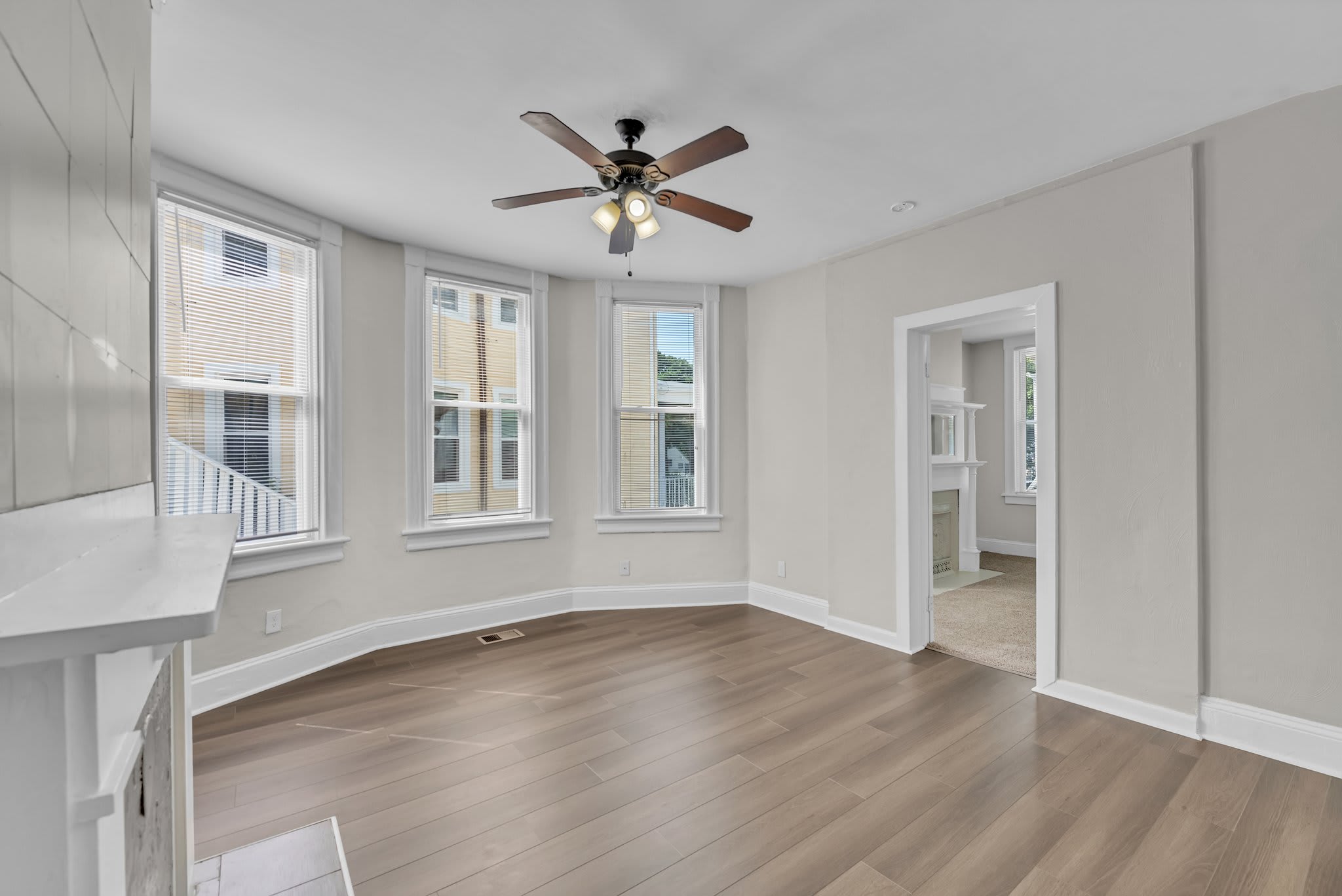 321 W 36th St – photo 5