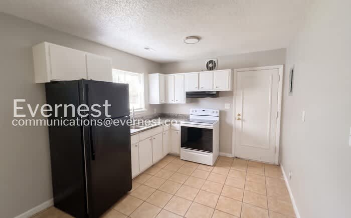 907 Garywood Place – photo 3