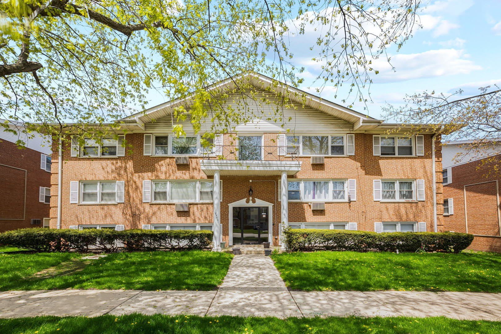 8440 W 95TH Street – photo 1