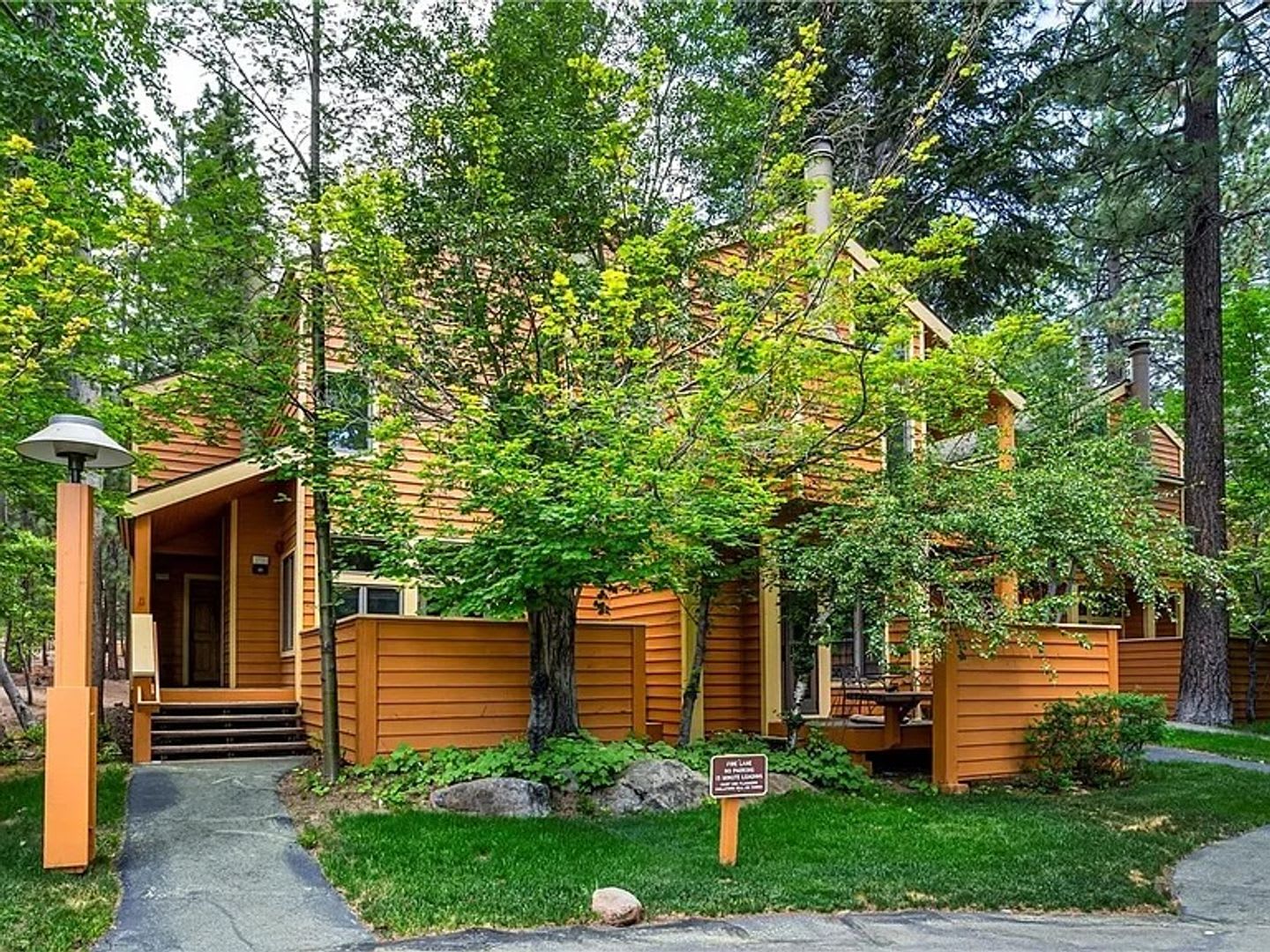 3 Bedroom McCloud sunny bright location – photo 4