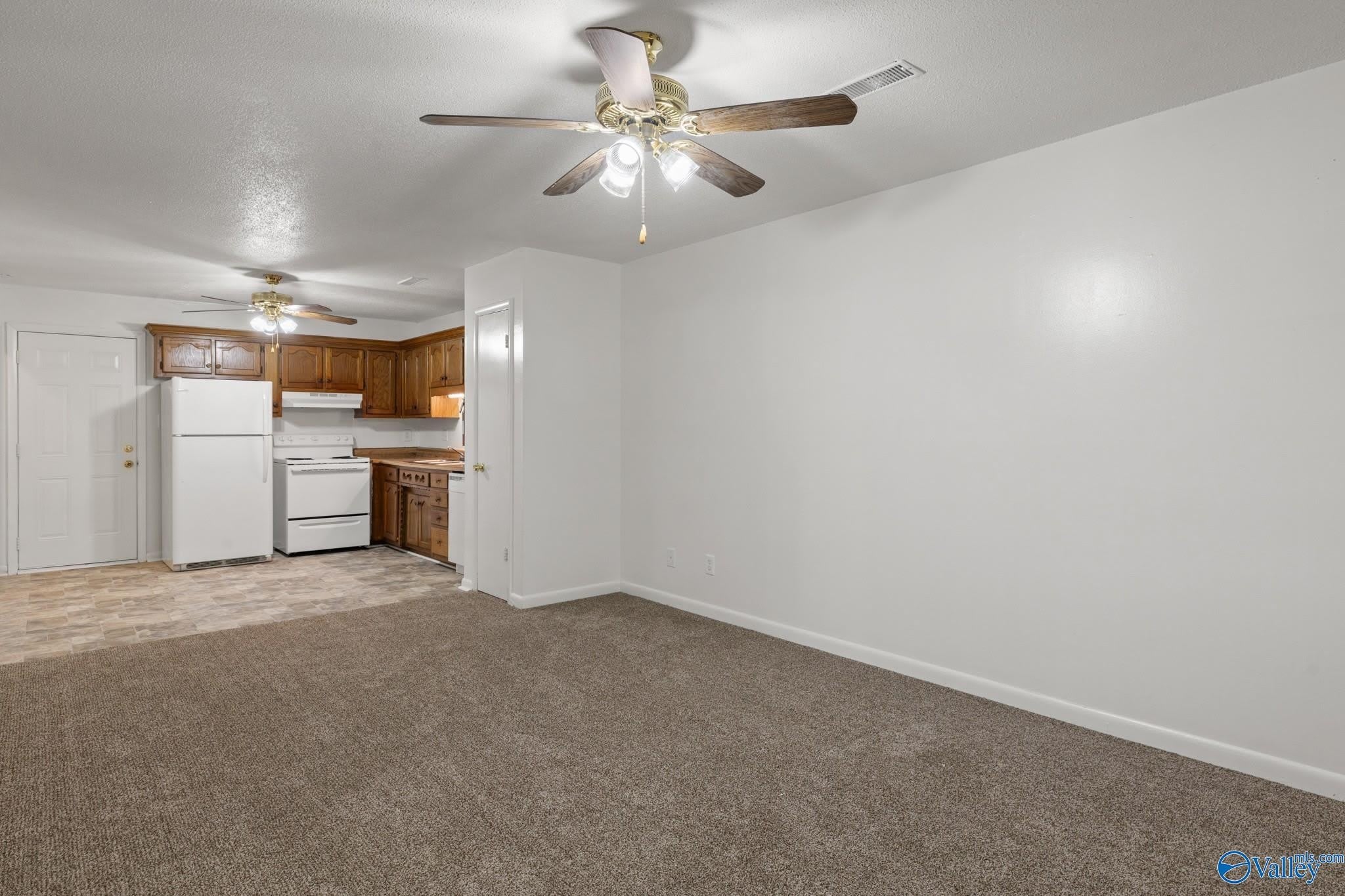 226 Cedar Lake Road SW – photo 4