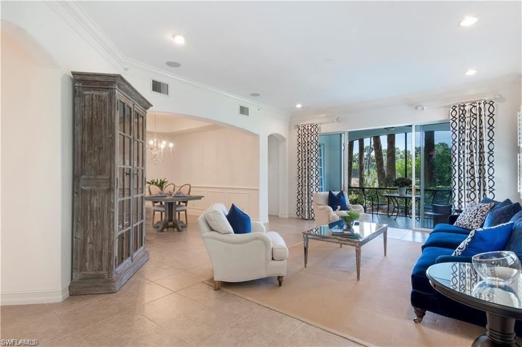 2864 Tiburon Blvd E – photo 2