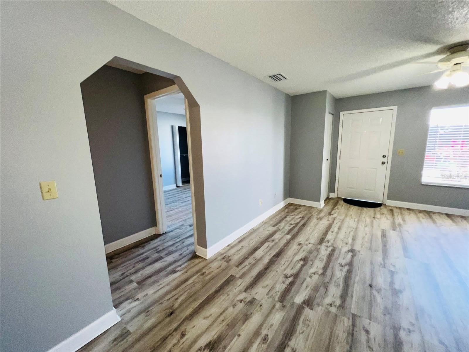 605 RIDGE Terrace – photo 5