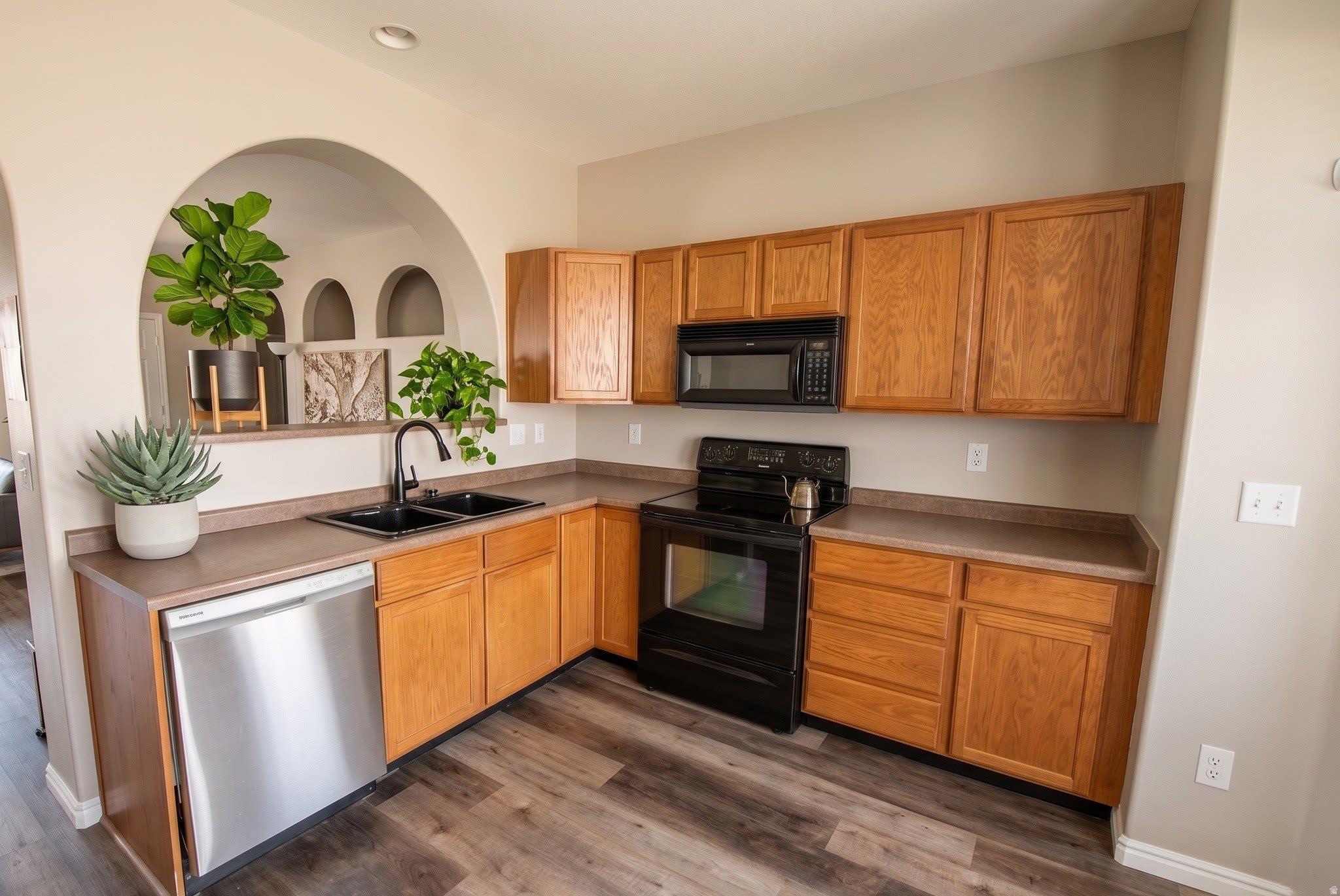 238 N Caleb Dr – photo 3