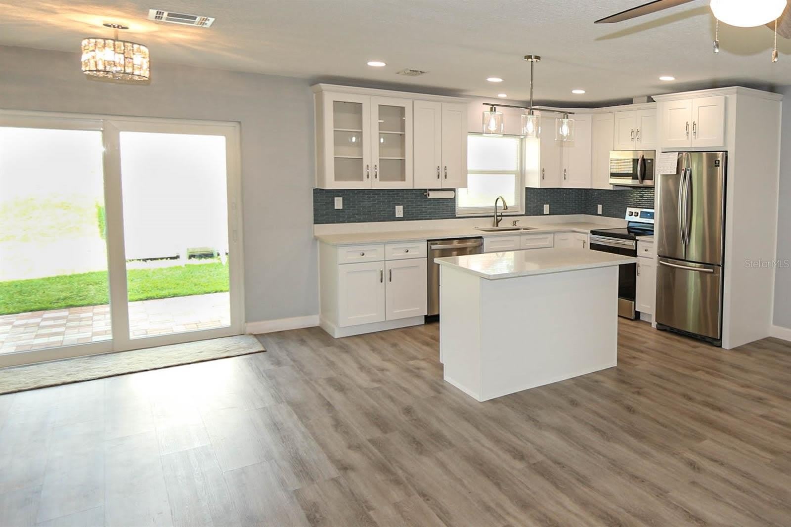 1444 OVERCASH Drive – photo 4