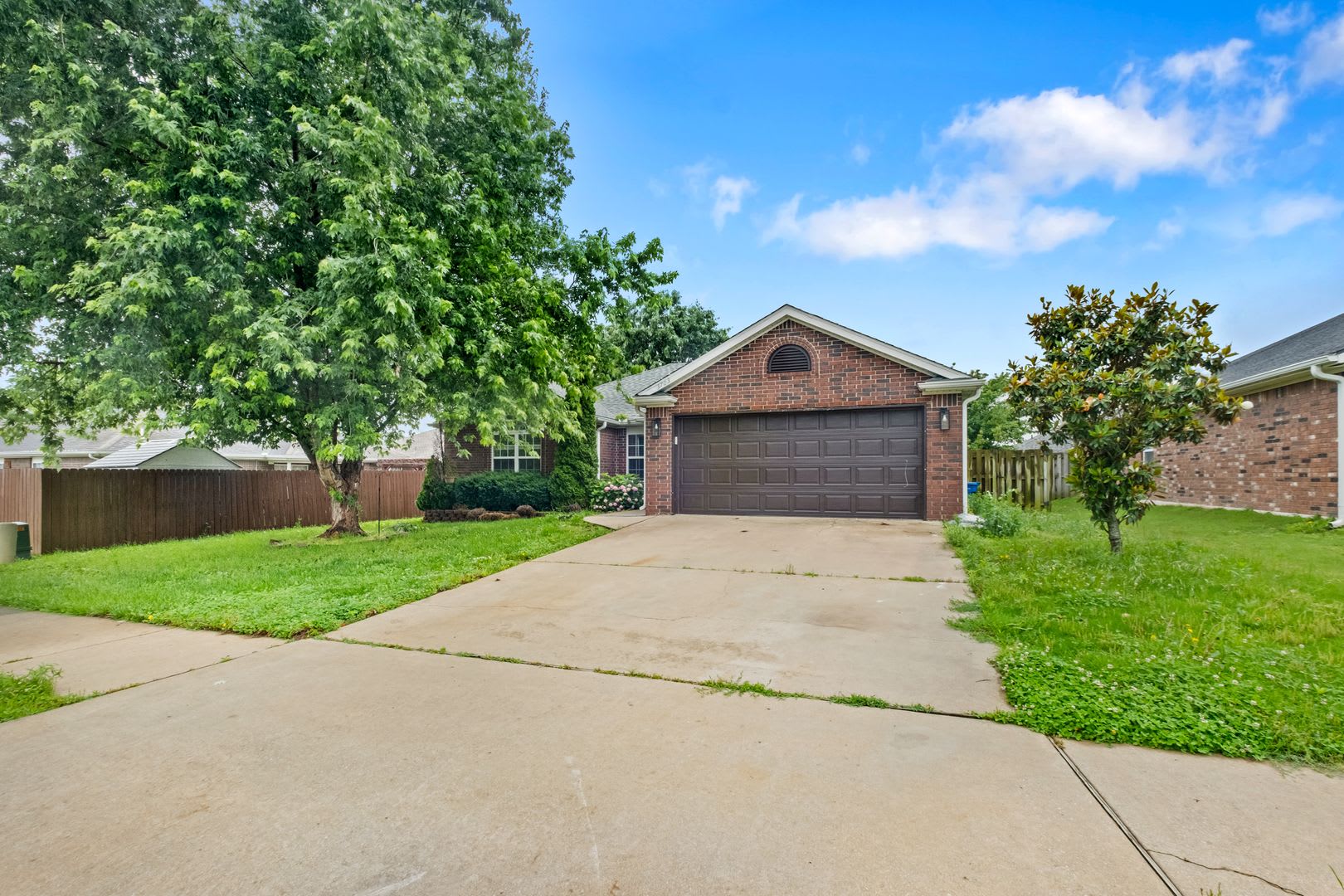 Stylish 3 Bed, 2 Bath Retreat with Modern Touches & Fenced Yard! – photo 2