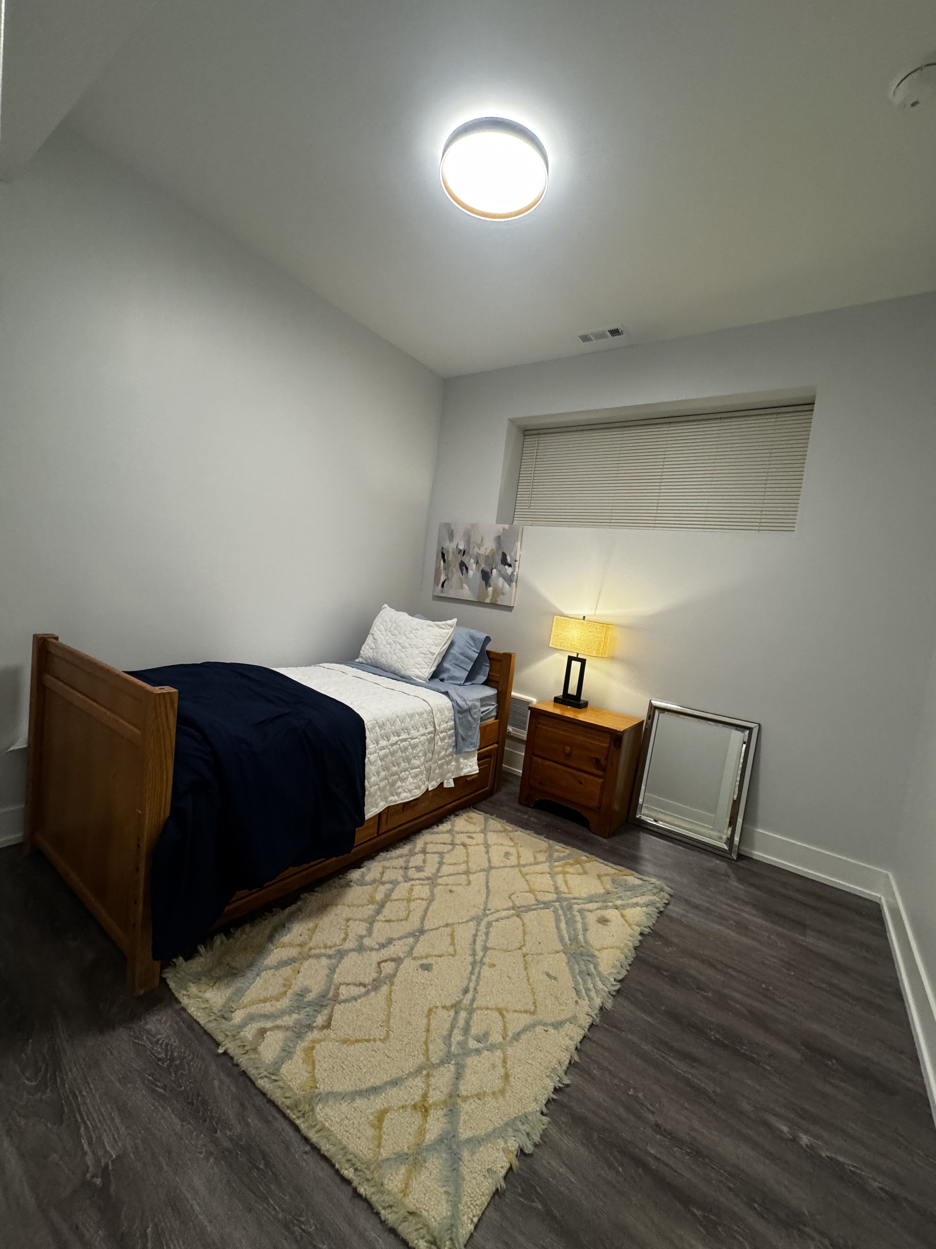 6322 South Rhodes Avenue – photo 4