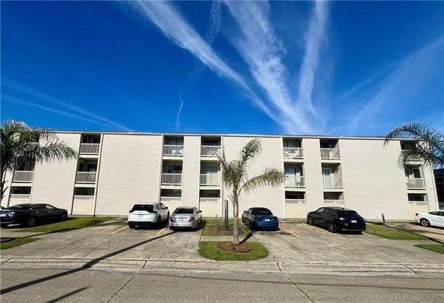 2330 Edenborn Avenue – photo 1