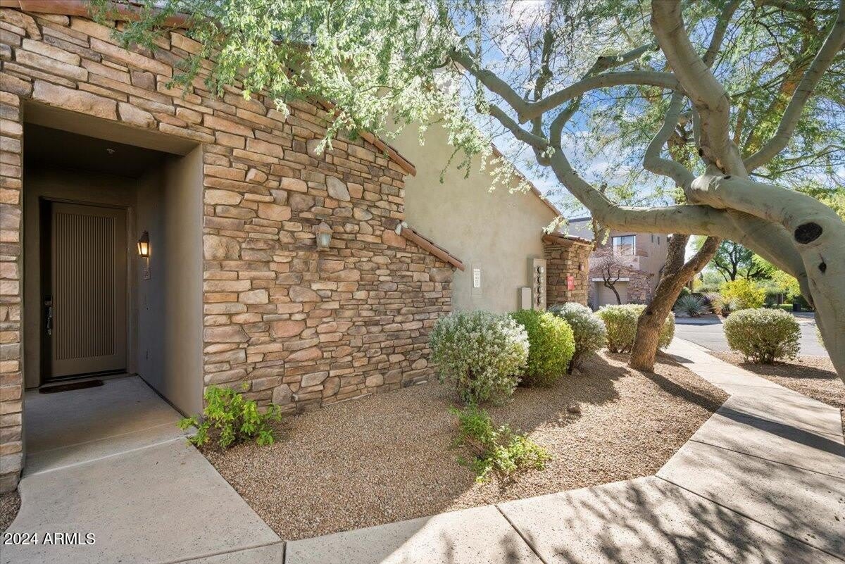 19550 N Grayhawk Drive – photo 2