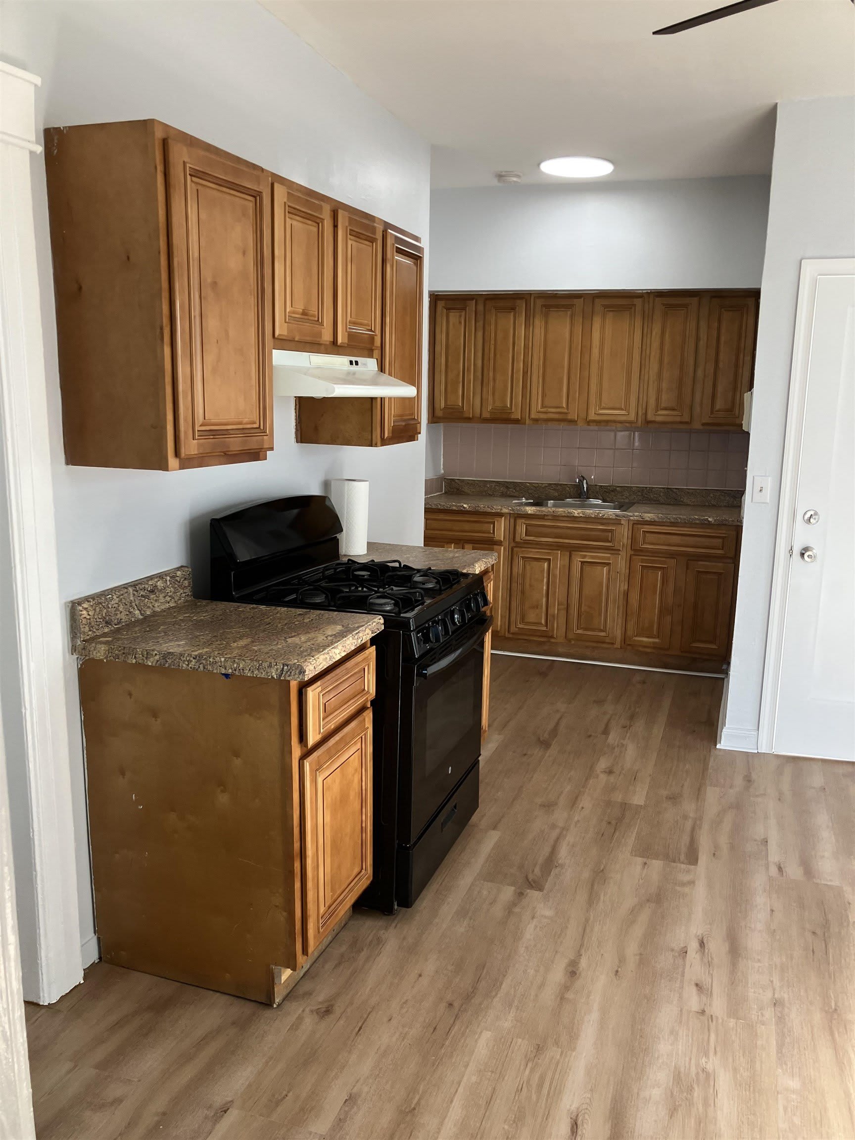 132 W 19TH ST – photo 4