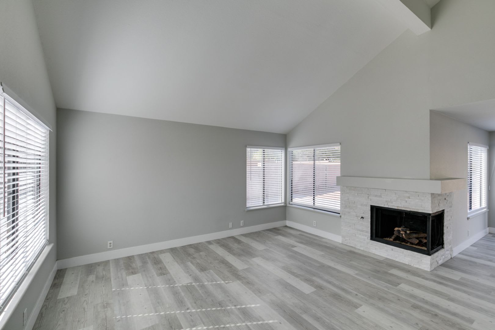 3 Bedroom Dream Home In Green Valley – photo 5
