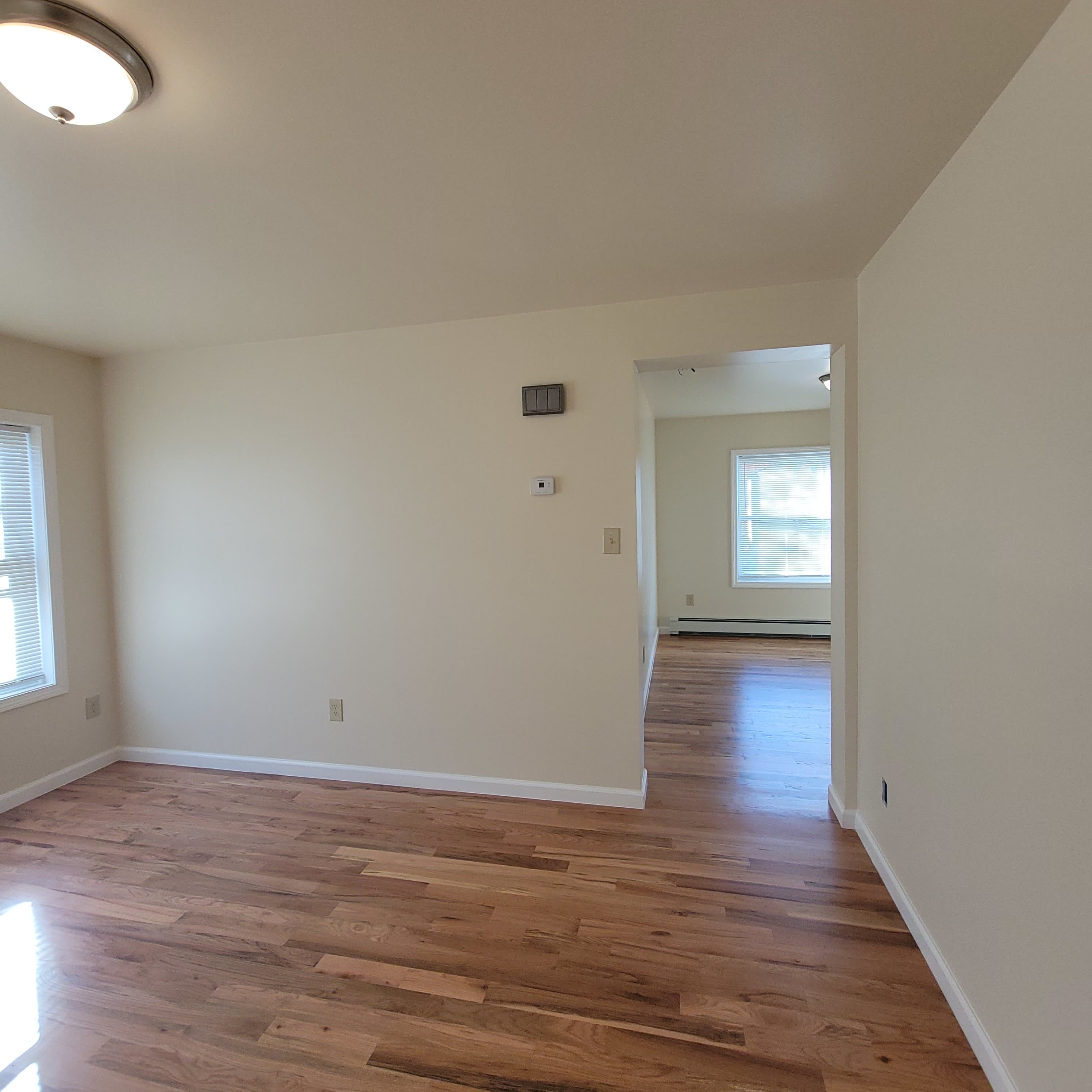 127 Carlisle St 2nd floor – photo 3