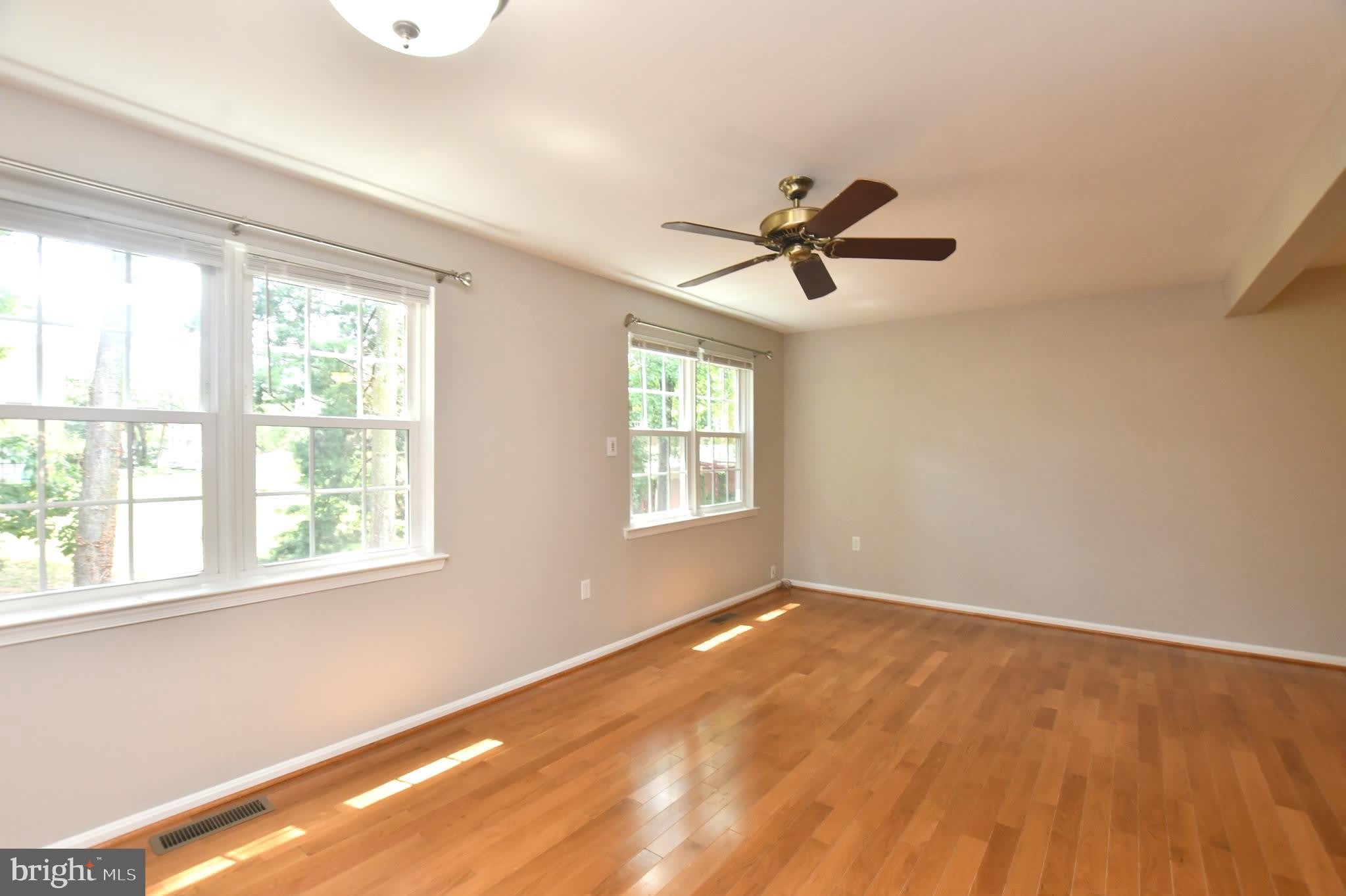 7733 TREVINO Lane – photo 3