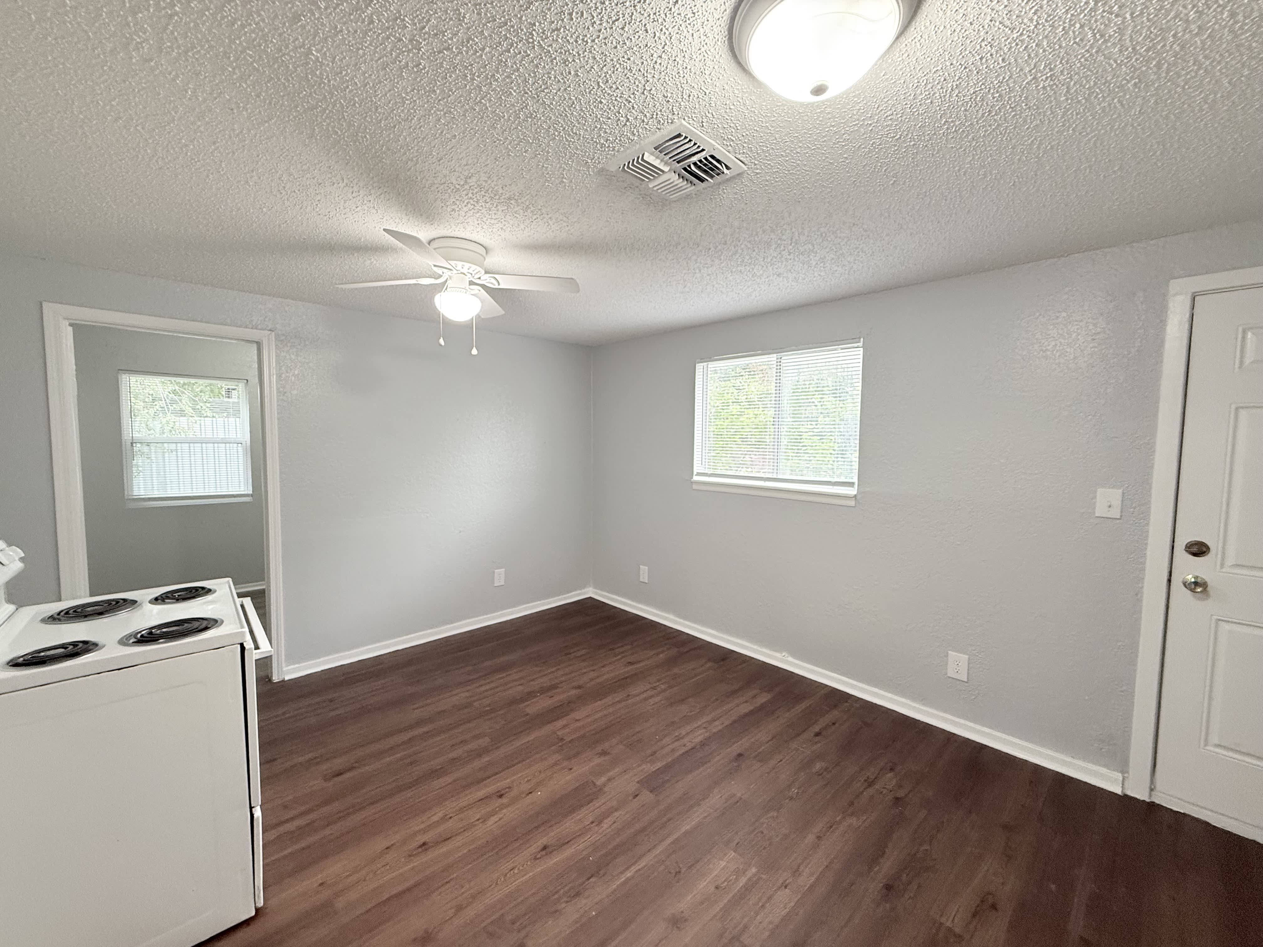 3212 S Ross Ave – photo 4