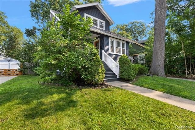 529 Hawthorn Avenue – photo 5