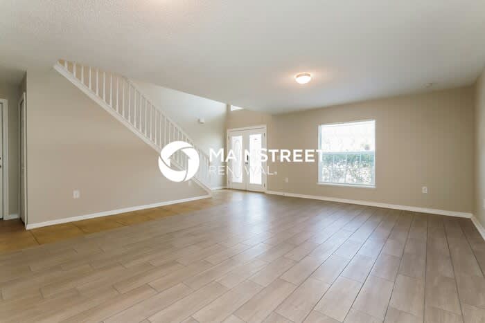 6808 Crown Lake Drive – photo 4