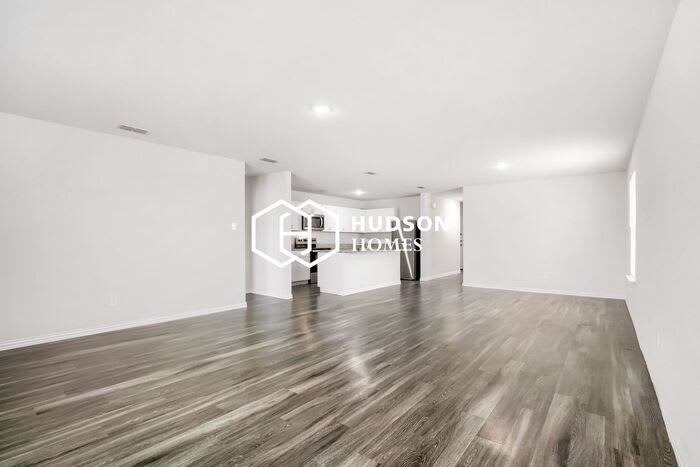 431 Shorty Street – photo 4