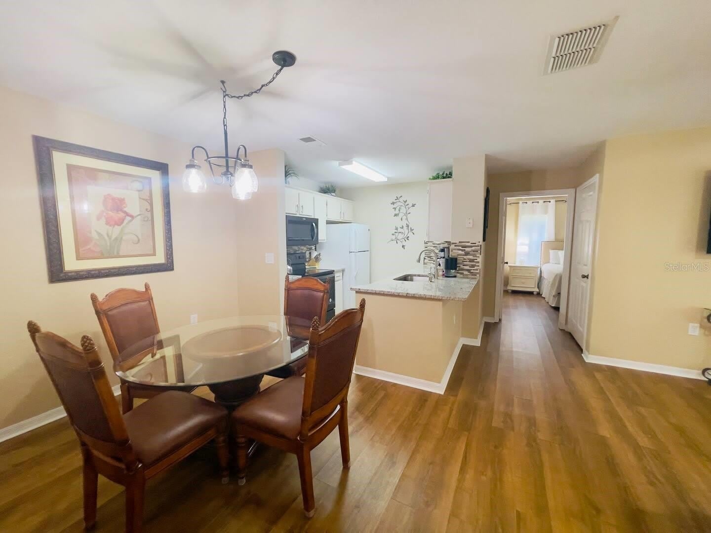 8815 Manor Loop – photo 5