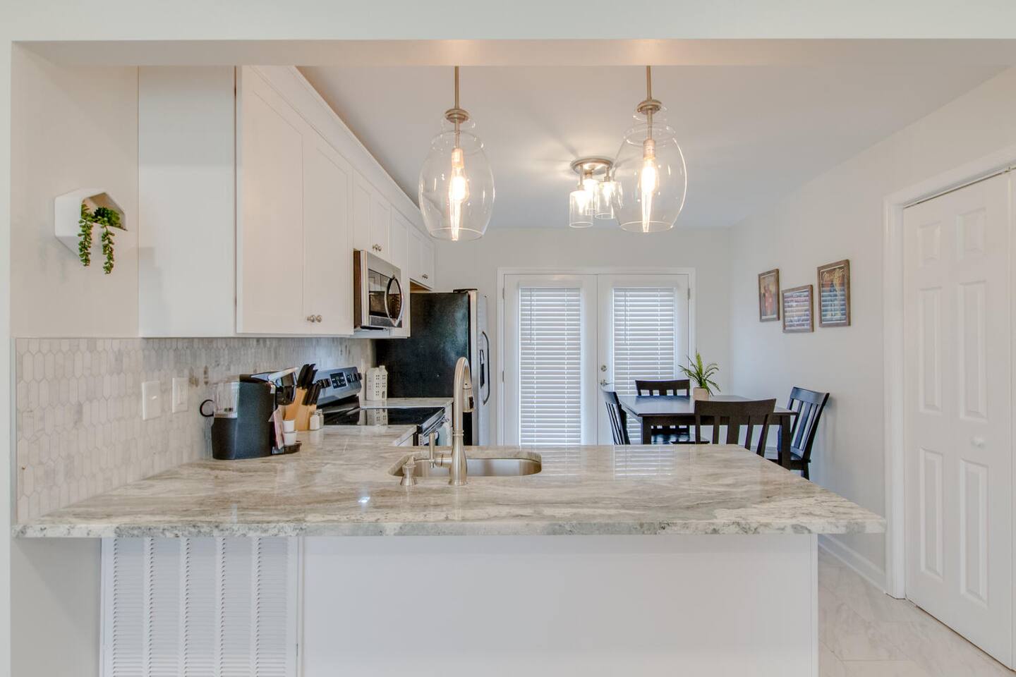 6319 Thunderbird Dr – photo 4