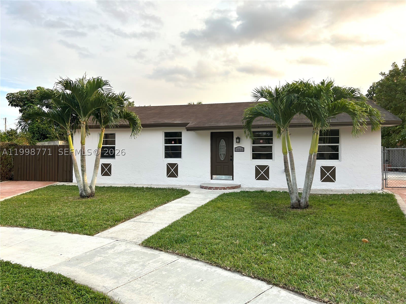 1666 SW 3rd Ct – photo 3