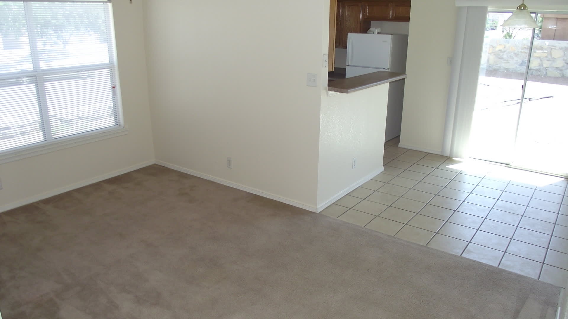 Northeast El Paso 3 Bed – photo 3
